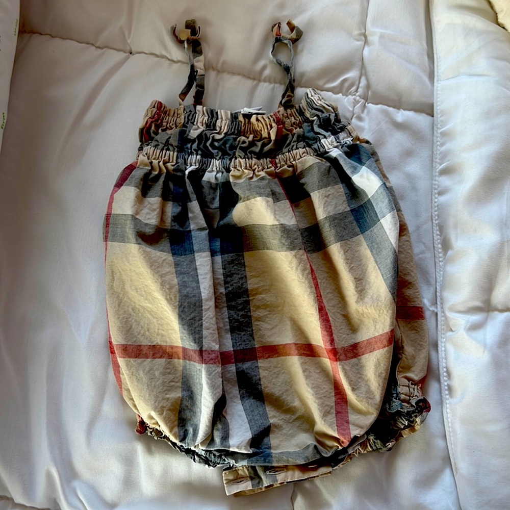 Burberry Onsie